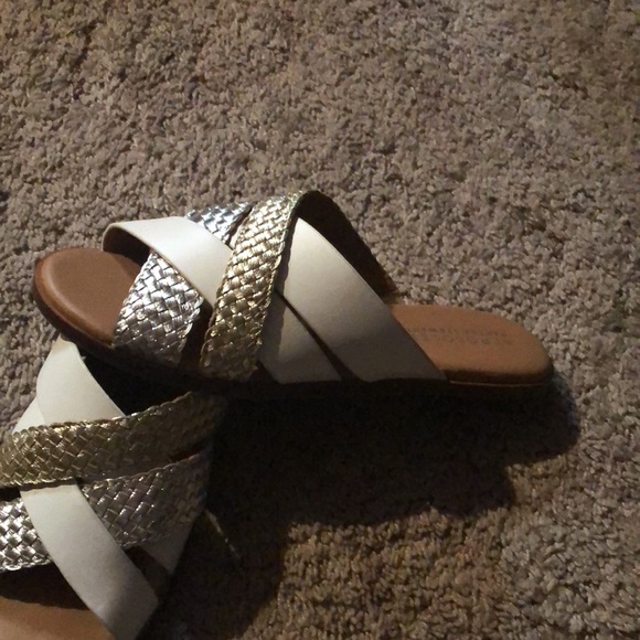 Slide sandals - Picture 2 of 2